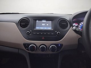 Used 2018 Hyundai Grand i10 Sportz 1.2 Kappa VTVT Petrol Manual interior MUSIC SYSTEM & AC CONTROL VIEW