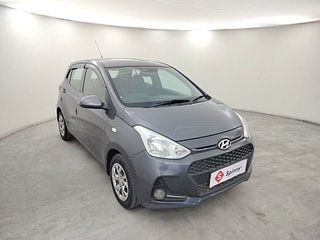 Used 2018 Hyundai Grand i10 Sportz 1.2 Kappa VTVT Petrol Manual exterior RIGHT FRONT CORNER VIEW