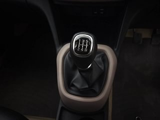 Used 2018 Hyundai Grand i10 Sportz 1.2 Kappa VTVT Petrol Manual interior GEAR  KNOB VIEW