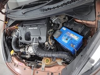 Used 2017 Tata Tigor [2017-2020] Revotorq XZ (O) Diesel Manual engine ENGINE LEFT SIDE VIEW