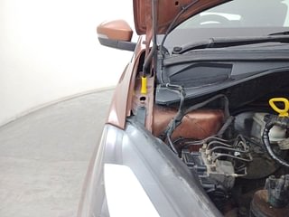 Used 2017 Tata Tigor [2017-2020] Revotorq XZ (O) Diesel Manual engine ENGINE RIGHT SIDE HINGE & APRON VIEW