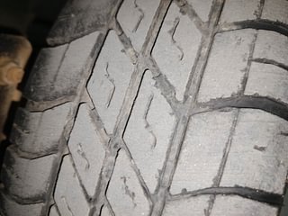 Used 2020 Maruti Suzuki Eeco AC 5 STR Petrol Manual tyres RIGHT FRONT TYRE TREAD VIEW