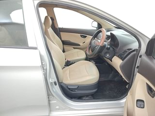 Used 2018 Hyundai Eon Era + Petrol Manual interior RIGHT SIDE FRONT DOOR CABIN VIEW