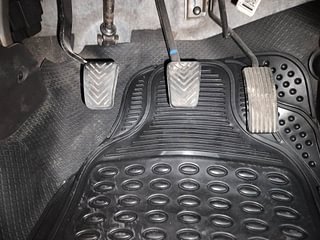 Used 2018 Hyundai Eon Era + Petrol Manual interior PEDALS VIEW