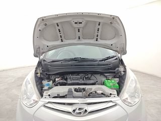 Used 2018 Hyundai Eon Era + Petrol Manual engine ENGINE & BONNET OPEN FRONT VIEW