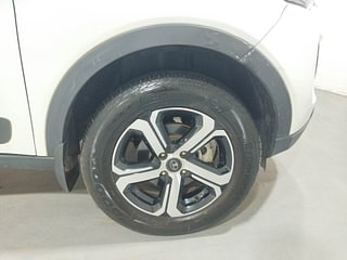Used 2022 Tata Nexon XZA Plus Petrol Automatic tyres RIGHT FRONT TYRE RIM VIEW