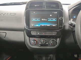 Used 2021 renault Kwid 1.0 RXT Opt Petrol Manual interior MUSIC SYSTEM & AC CONTROL VIEW
