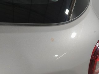 Used 2021 renault Kwid 1.0 RXT Opt Petrol Manual dents MINOR SCRATCH