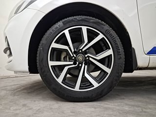 Used 2018 Hyundai Elite i20 Asta 1.2 Petrol Manual tyres LEFT FRONT TYRE RIM VIEW