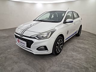 Used 2018 Hyundai Elite i20 Asta 1.2 Petrol Manual exterior LEFT FRONT CORNER VIEW