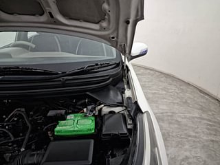 Used 2018 Hyundai Elite i20 Asta 1.2 Petrol Manual engine ENGINE LEFT SIDE HINGE & APRON VIEW