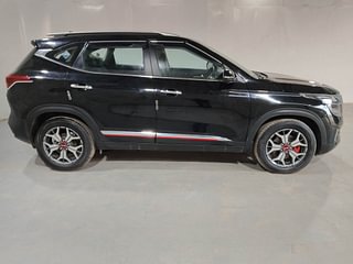 Used 2021 Kia Seltos GTX Plus DCT Petrol Automatic exterior RIGHT SIDE VIEW