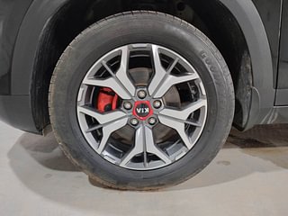 Used 2021 Kia Seltos GTX Plus DCT Petrol Automatic tyres LEFT FRONT TYRE RIM VIEW