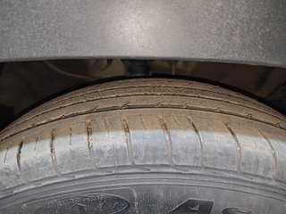 Used 2021 Kia Seltos GTX Plus DCT Petrol Automatic tyres RIGHT FRONT TYRE TREAD VIEW