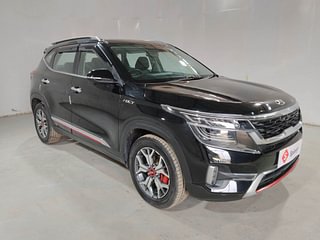 Used 2021 Kia Seltos GTX Plus DCT Petrol Automatic exterior RIGHT FRONT CORNER VIEW