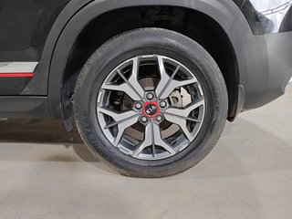 Used 2021 Kia Seltos GTX Plus DCT Petrol Automatic tyres LEFT REAR TYRE RIM VIEW