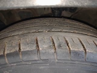 Used 2021 Kia Seltos GTX Plus DCT Petrol Automatic tyres LEFT FRONT TYRE TREAD VIEW