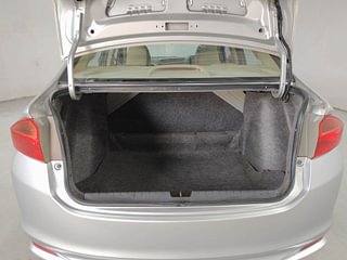 Used 2014 Honda City V Petrol Manual interior DICKY INSIDE VIEW