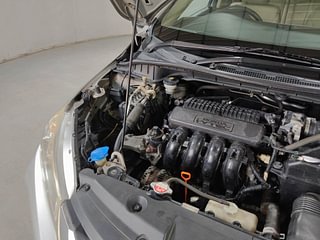 Used 2014 Honda City V Petrol Manual engine ENGINE RIGHT SIDE VIEW