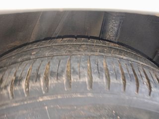 Used 2014 Honda City V Petrol Manual tyres LEFT REAR TYRE TREAD VIEW