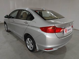 Used 2014 Honda City V Petrol Manual exterior LEFT REAR CORNER VIEW