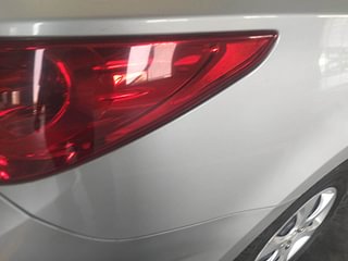 Used 2012 Hyundai Verna Fluidic VTVT 1.6 EX AT Petrol Automatic dents MINOR SCRATCH