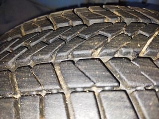 Used 2012 Honda Brio S MT Petrol Manual tyres LEFT FRONT TYRE TREAD VIEW