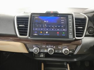 Used 2021 Honda City ZX Petrol Petrol Manual interior MUSIC SYSTEM & AC CONTROL VIEW