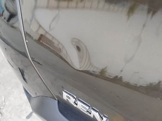 Used 2017 Renault Kwid [2015-2019] 1.0 RXT AMT Petrol Automatic dents MINOR DENT