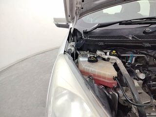 Used 2016 Ford Figo Trend 1.2 Ti-VCT Petrol Manual engine ENGINE RIGHT SIDE HINGE & APRON VIEW