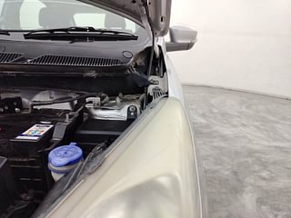 Used 2016 Ford Figo Trend 1.2 Ti-VCT Petrol Manual engine ENGINE LEFT SIDE HINGE & APRON VIEW