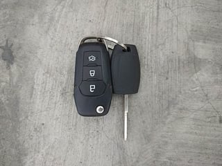 Used 2016 Ford Figo Trend 1.2 Ti-VCT Petrol Manual extra CAR KEY VIEW
