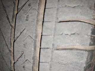 Used 2016 Ford Figo Trend 1.2 Ti-VCT Petrol Manual tyres LEFT FRONT TYRE TREAD VIEW