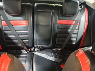 Used 2022 Maruti Suzuki Brezza ZXI Plus Dual Tone Petrol Manual interior REAR SEAT CONDITION VIEW