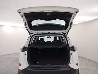 Used 2022 Tata Harrier XZA Plus Dual Tone AT Diesel Automatic interior DICKY DOOR OPEN VIEW