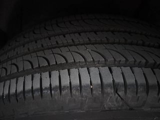 Used 2022 Tata Harrier XZA Plus Dual Tone AT Diesel Automatic tyres RIGHT REAR TYRE TREAD VIEW
