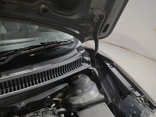 Used 2019 Maruti Suzuki Baleno Delta Petrol Manual engine ENGINE LEFT SIDE HINGE & APRON VIEW
