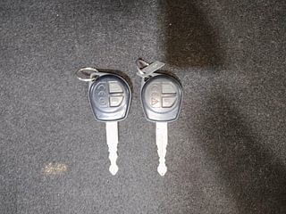 Used 2019 Maruti Suzuki Baleno Delta Petrol Manual extra CAR KEY VIEW