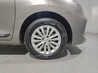 Used 2019 Maruti Suzuki Baleno Delta Petrol Manual tyres RIGHT FRONT TYRE RIM VIEW