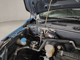 Used 2015 Maruti Suzuki Alto K10 VXi Petrol Manual engine ENGINE RIGHT SIDE HINGE & APRON VIEW