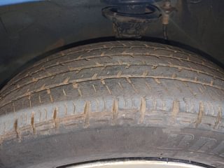 Used 2015 Maruti Suzuki Alto K10 VXi Petrol Manual tyres LEFT FRONT TYRE TREAD VIEW