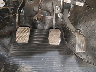 Used 2015 Maruti Suzuki Alto K10 VXi Petrol Manual interior PEDALS VIEW