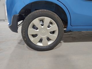 Used 2015 Maruti Suzuki Alto K10 VXi Petrol Manual tyres RIGHT REAR TYRE RIM VIEW