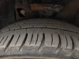 Used 2017 Hyundai Elite i20 Asta 1.2 Petrol Manual tyres LEFT FRONT TYRE TREAD VIEW