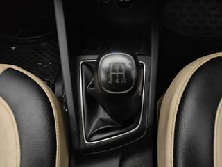 Used 2017 Hyundai Elite i20 Asta 1.2 Petrol Manual interior GEAR  KNOB VIEW
