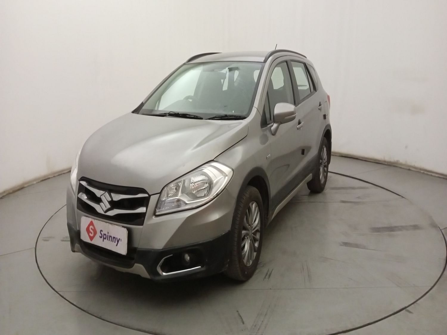LEFT FRONT CORNER VIEW