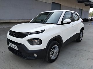 Used 2023 Tata Punch Adventure Rhythm Pack MT Petrol Manual exterior LEFT FRONT CORNER VIEW