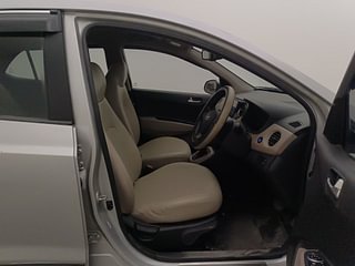 Used 2016 Hyundai Xcent SX AT (O) Petrol Petrol Automatic interior RIGHT SIDE FRONT DOOR CABIN VIEW