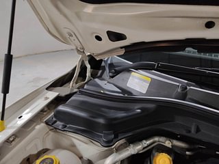 Used 2021 Mahindra XUV 300 W8 Petrol Petrol Manual engine ENGINE RIGHT SIDE HINGE & APRON VIEW
