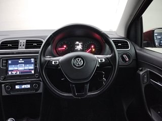 Used 2021 Volkswagen Polo Highline Plus 1.0L TSI Petrol Manual interior STEERING VIEW